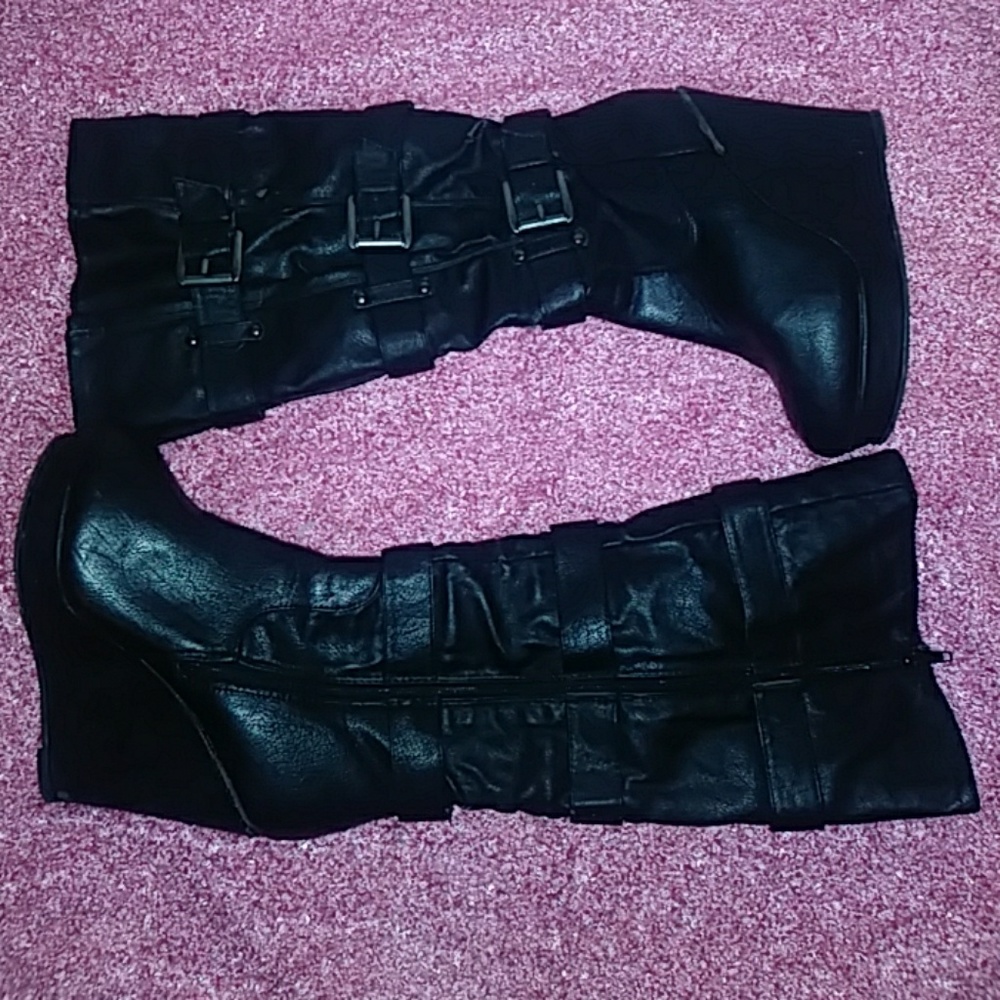 Heel boot